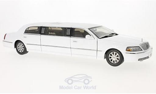 Diecast model cars Lincoln Town Car 1/18 Sun Star Limousine white 2003 Lincoln Town Car 1/18 Sun Star Limousine white 2003 diecast model cars