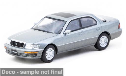 Lexus LS 1/64 Tarmac Works 400 silber 1:64 diecast model cars