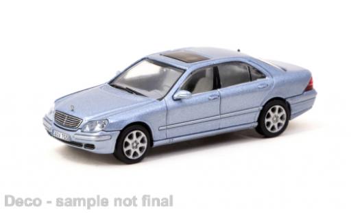 Mercedes CLA 1/64 Tarmac Works S-classe metallise blue clair diecast model cars