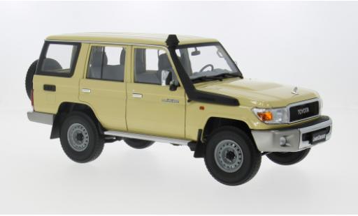 Diecast model cars Toyota Land Cruiser 1/18 Almost Real 7 beige 1:18 Toyota Land Cruiser 1/18 Almost Real 7 beige 1:18 diecast model cars