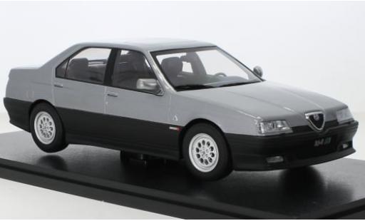 Alfa Romeo 164 1/18 Triple 9 Collection Q4 silber 1994 1:18 diecast model cars
