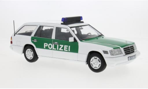 Mercedes Classe E 1/18 Triple 9 Collection T-Modell (S124) 1995 Polizei 1:18 diecast model cars