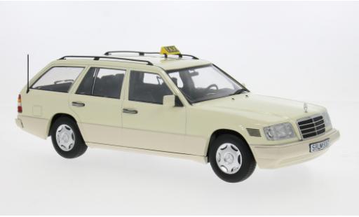 Diecast model cars Mercedes Classe E 1/18 Triple 9 Collection T-Modell (S124) 1995 Taxi (D) 1:18 Mercedes Classe E 1/18 Triple 9 Collection T-Modell (S124) 1995 Taxi (D) 1:18 diecast model cars