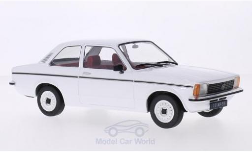Diecast model cars Opel Kadett E 1/18 Triple 9 Collection C Limousine white 2-Türer Opel Kadett E 1/18 Triple 9 Collection C Limousine white 2-Türer diecast model cars