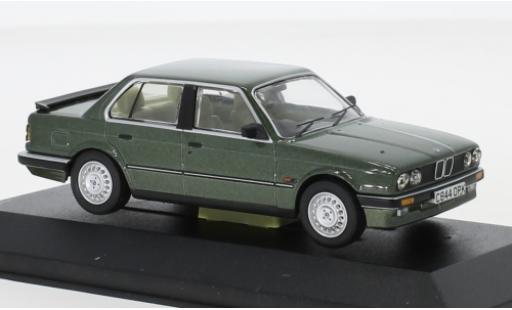 Diecast model cars Bmw 323 1/43 Vanguards i (E30) metallic green RHD Bmw 323 1/43 Vanguards i (E30) metallic green RHD diecast model cars
