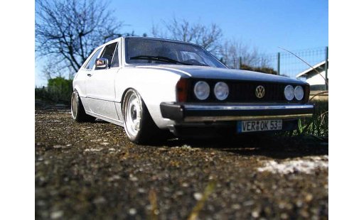 Volkswagen Scirocco GTI 1/18 Revell jantes bords larges a deport diecast model cars