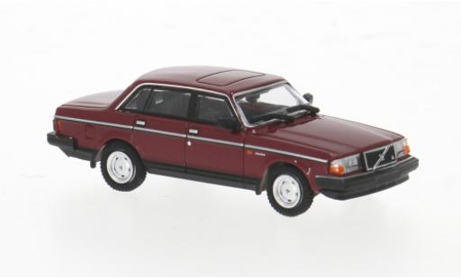 Diecast model cars Volvo 240 1/87 Minichamps GL rot 1:87 Volvo 240 1/87 Minichamps GL rot 1:87 diecast model cars