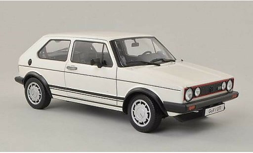 Volkswagen Golf GTI 1/18 Welly white 1982 diecast model cars