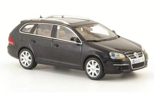Diecast model cars Volkswagen Golf 1/43 AUTOart V Variant #0 1:43 Volkswagen Golf 1/43 AUTOart V Variant #0 1:43 diecast model cars