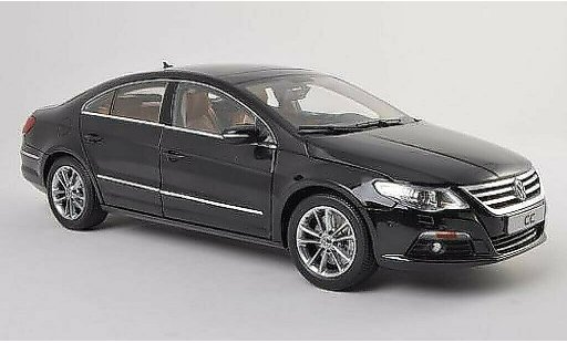 Volkswagen Passat CC 1/18 Paudi black 2011 diecast model cars