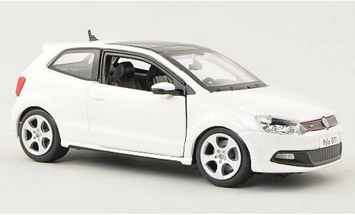 Volkswagen Polo GTI 1/24 Burago V white diecast model cars