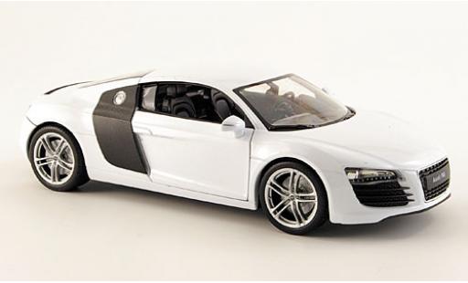 Audi R8 1/24 Welly weiss 1:24 diecast model cars