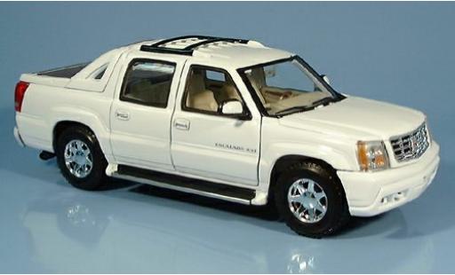 Diecast model cars Cadillac Escalade 1/24 Welly EXT weiss 2002 1:24 Cadillac Escalade 1/24 Welly EXT weiss 2002 1:24 diecast model cars