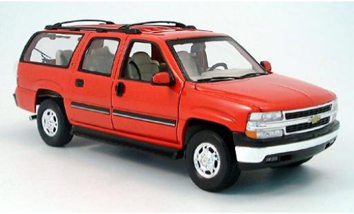 Diecast model cars Chevrolet Suburban 1/18 Welly rot 1:18 Chevrolet Suburban 1/18 Welly rot 1:18 diecast model cars
