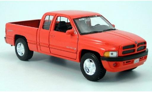 Dodge RAM 1/24 Welly Chrysler Ram Quad Cab 1500 (ohne Farbangabe) 1:24 diecast model cars