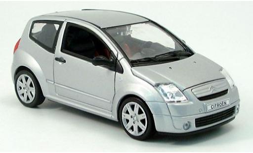 Diecast model cars Citroen C2 1/24 Welly silber 2004 1:24 Citroen C2 1/24 Welly silber 2004 1:24 diecast model cars