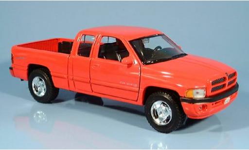 Dodge RAM 1/24 Welly Ram 1500 Sport rot 2002 1:24 diecast model cars