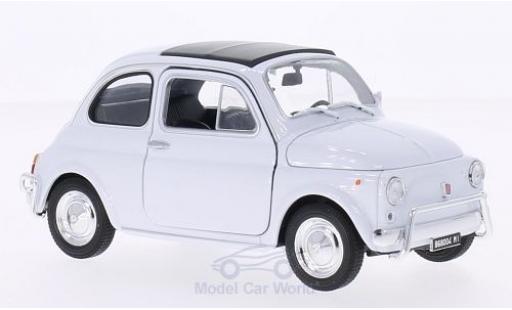 Fiat 500 1/24 Welly white diecast model cars