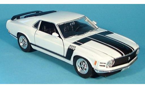 Diecast model cars Ford Mustang 1/24 Welly weiss 1970 1:24 Ford Mustang 1/24 Welly weiss 1970 1:24 diecast model cars