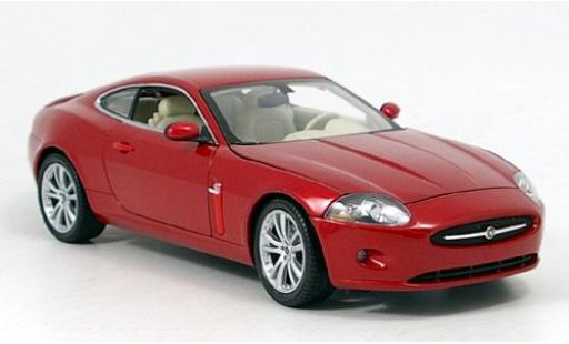Diecast model cars Jaguar XK 1/18 Welly Coupe rot 1:18 Jaguar XK 1/18 Welly Coupe rot 1:18 diecast model cars