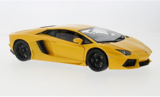 Diecast model cars Lamborghini Aventador 1/18 Welly LP 700-4 gelb 2011 1:18 Lamborghini Aventador 1/18 Welly LP 700-4 gelb 2011 1:18 diecast model cars