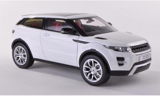 Diecast model cars Range Rover Evoque 1/18 Welly Land Rover Coupe weiss LHD (GTA Edition) 1:18 Range Rover Evoque 1/18 Welly Land Rover Coupe weiss LHD (GTA Edition) 1:18 diecast model cars