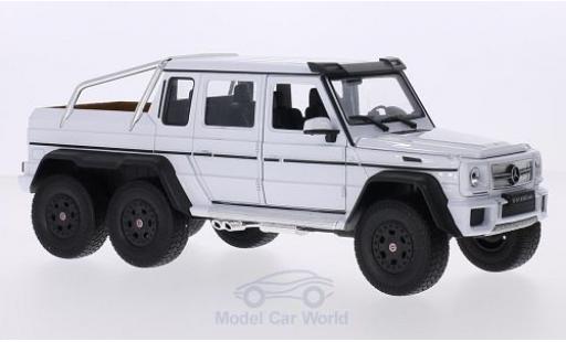 Diecast model cars Mercedes Classe G 1/24 Welly G 63 AMG 6x6 white Mercedes Classe G 1/24 Welly G 63 AMG 6x6 white diecast model cars