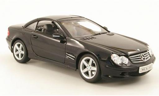 Diecast model cars Mercedes Classe SL 1/18 Welly SL 500 (R230) Hardtop geschlossen schwarz 1:18 Mercedes Classe SL 1/18 Welly SL 500 (R230) Hardtop geschlossen schwarz 1:18 diecast model cars