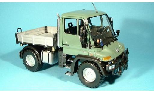 Diecast model cars Mercedes Unimog 1/24 Welly U400 grün 1:24 Mercedes Unimog 1/24 Welly U400 grün 1:24 diecast model cars