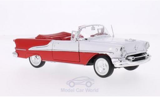 Diecast model cars Oldsmobile Super 88 1/24 Welly Convertible red/white 1955 Oldsmobile Super 88 1/24 Welly Convertible red/white 1955 diecast model cars