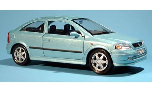 Opel Astra 1/24 Welly (ohne Farbangabe) 1:24 diecast model cars