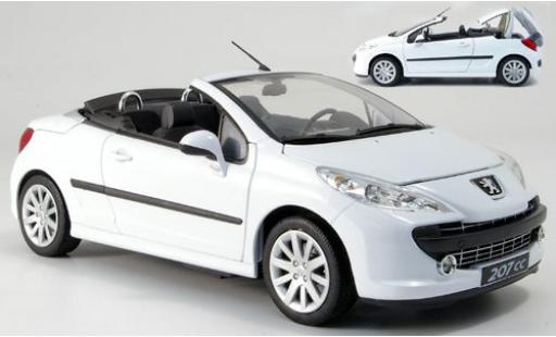 Diecast model cars Peugeot 207 1/18 Welly CC weiss 1:18 Peugeot 207 1/18 Welly CC weiss 1:18 diecast model cars