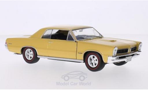 Pontiac GTO 1/24 Welly metallic gold 1965 diecast model cars