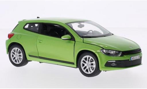 Diecast model cars Volkswagen Scirocco 1/24 Welly III metallic green Volkswagen Scirocco 1/24 Welly III metallic green diecast model cars