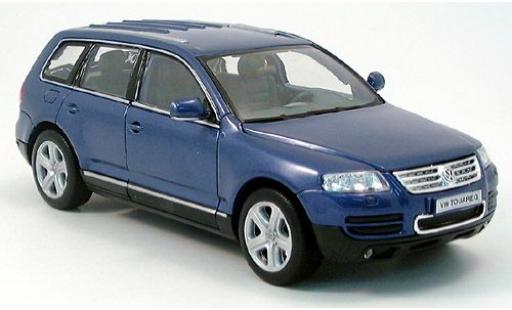 VW TOUAREG 2002 BLK MET - Denkit Hobbies
