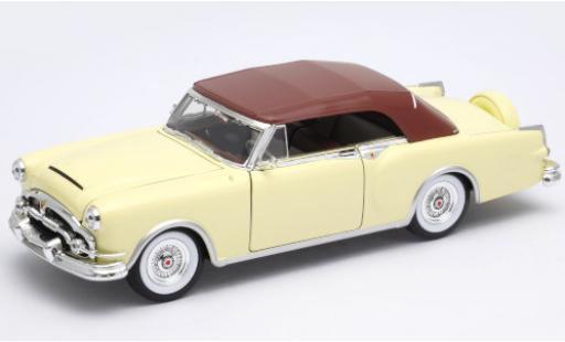 Diecast model cars Packard Caribbean 1/24 Welly beige 1953 Packard Caribbean 1/24 Welly beige 1953 diecast model cars