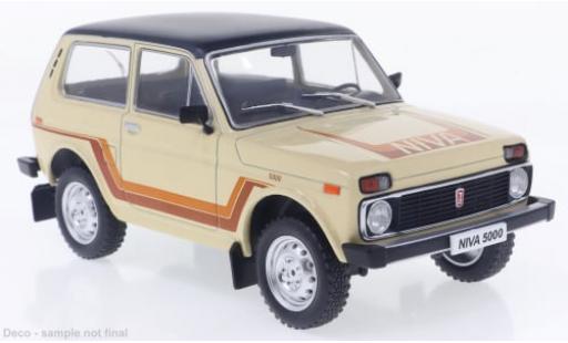 Diecast model cars Lada Niva 1/24 WhiteBox 5000 beige/Dekor 1980 1:24 Lada Niva 1/24 WhiteBox 5000 beige/Dekor 1980 1:24 diecast model cars