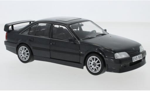 Opel Omega 1/24 WhiteBox Evolution 500 black 1991 diecast model cars