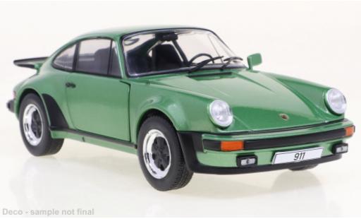 Porsche 930 Turbo 1/24 WhiteBox 911  metallise green 1974 diecast model cars