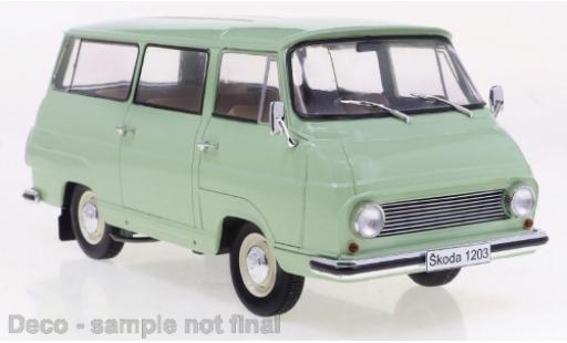Skoda 1203 1/24 WhiteBox la chaux 1968 diecast model cars