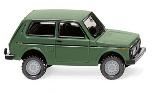 Lada Niva 1/87 Wiking green diecast model cars