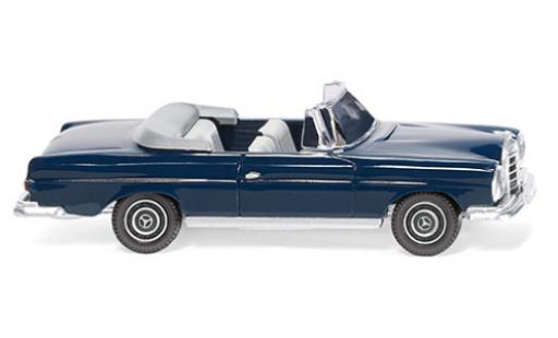 Diecast model cars Mercedes 280 1/87 Wiking SE Cabriolet blue 1967 Mercedes 280 1/87 Wiking SE Cabriolet blue 1967 diecast model cars