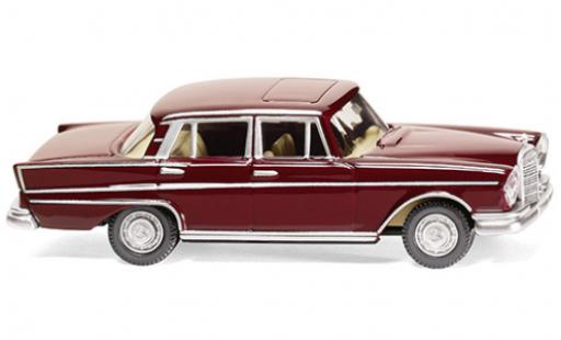 Diecast model cars Mercedes 300 1/87 Wiking SE (W112) red 1961 Mercedes 300 1/87 Wiking SE (W112) red 1961 diecast model cars