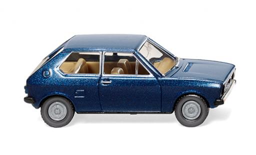 Diecast model cars Volkswagen Polo 1/87 Wiking I metallise blue foncé 1975 Volkswagen Polo 1/87 Wiking I metallise blue foncé 1975 diecast model cars