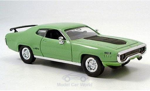 Diecast model cars Plymouth GTX 1/43 Yat Ming green/black 1971 Plymouth GTX 1/43 Yat Ming green/black 1971 diecast model cars